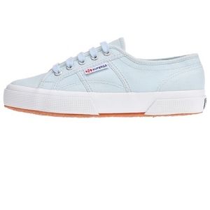 Baby blue superga